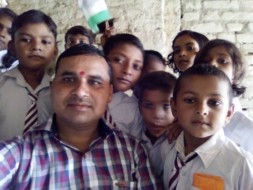 Children and volunteers at a Manav Jeevan care centre